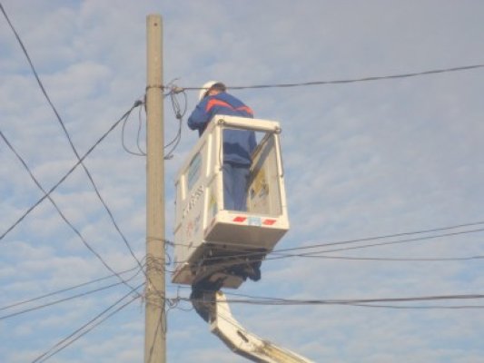 Primăria Agigea a început să achite lucrările de racordare la electricitate pentru două cartiere